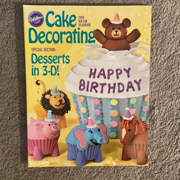 Large Set of Wilton Cake Decorating YearBooks and extras! - Picture 5 of 13